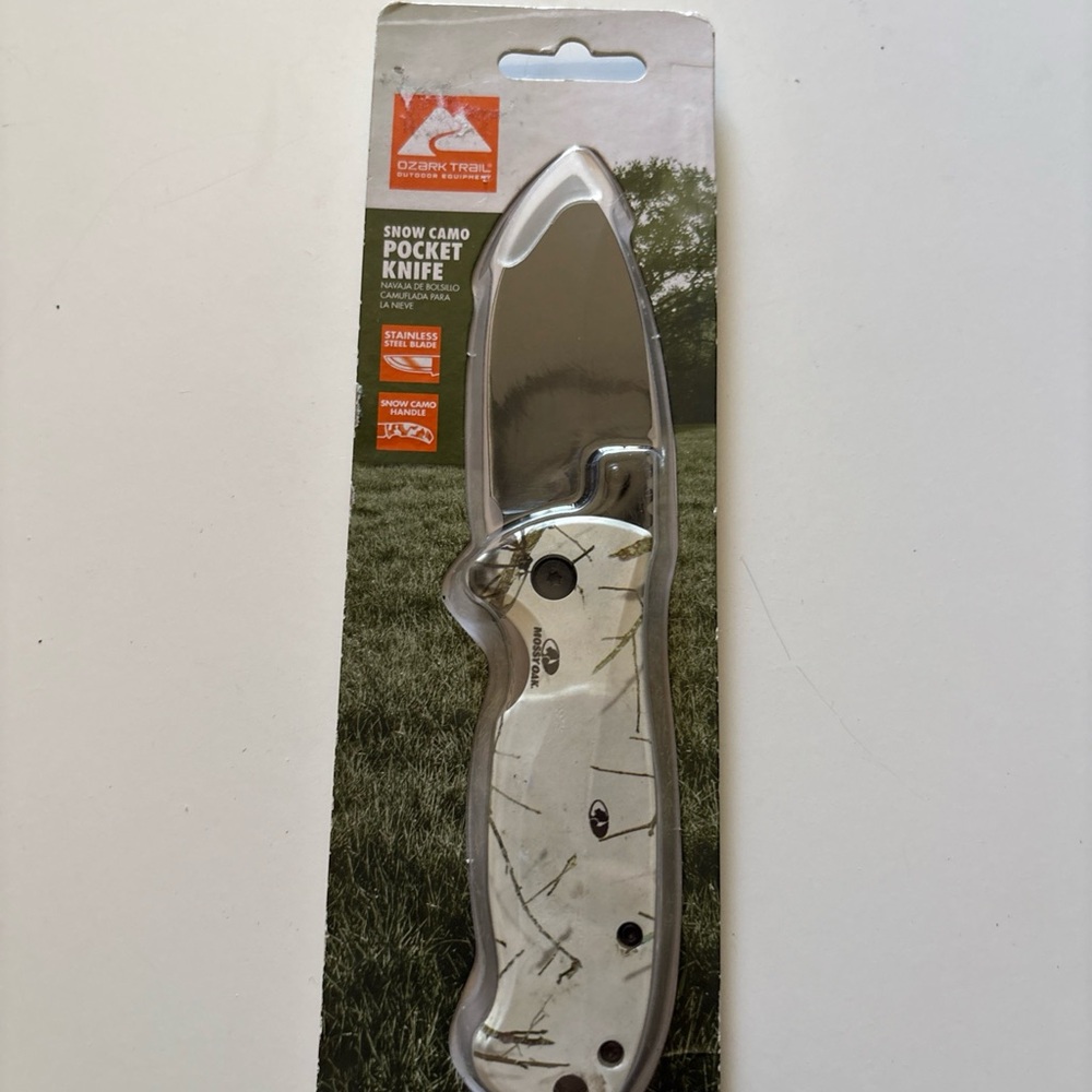Ozark Trail 6.75" Stainless Steel Folding Knife Snow Camo Handle Drop Point Blad